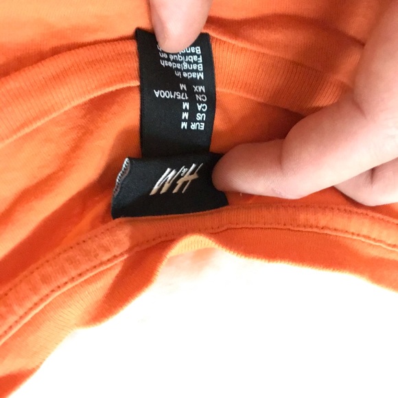 H&M orange graphic tee - Picture 2 of 2